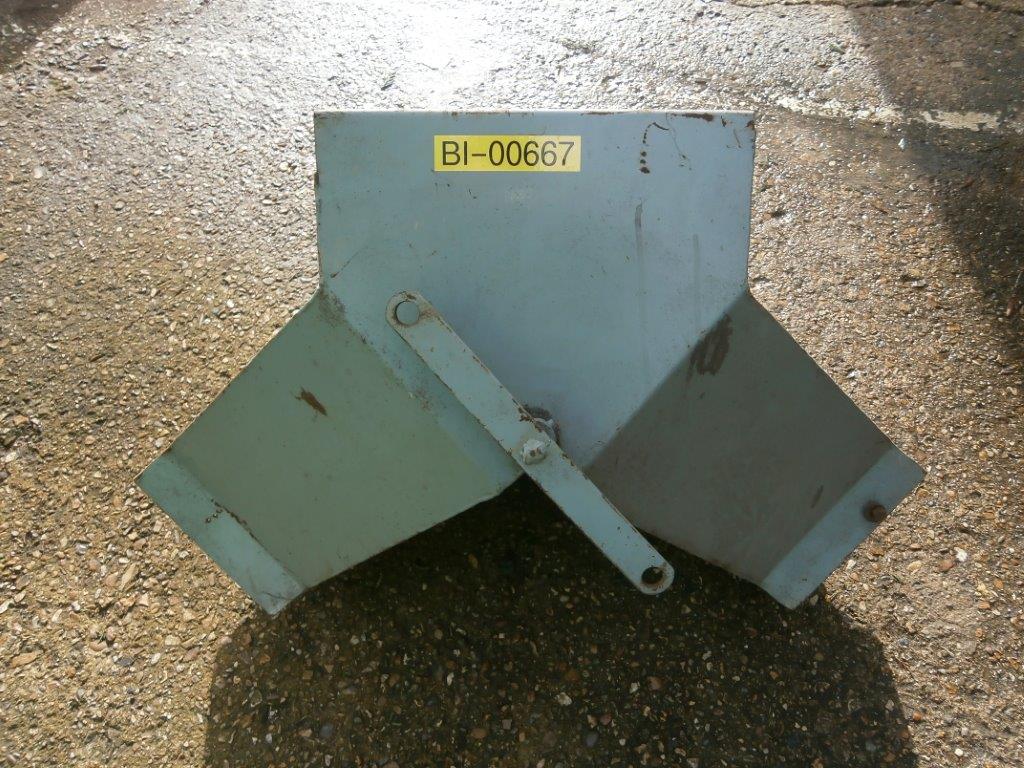 Carier Carier Duct
