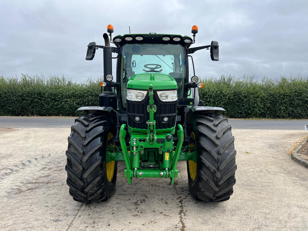 John Deere 6r155