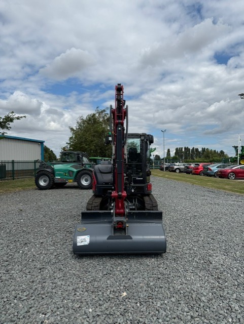 Yanmar Vio50-6b