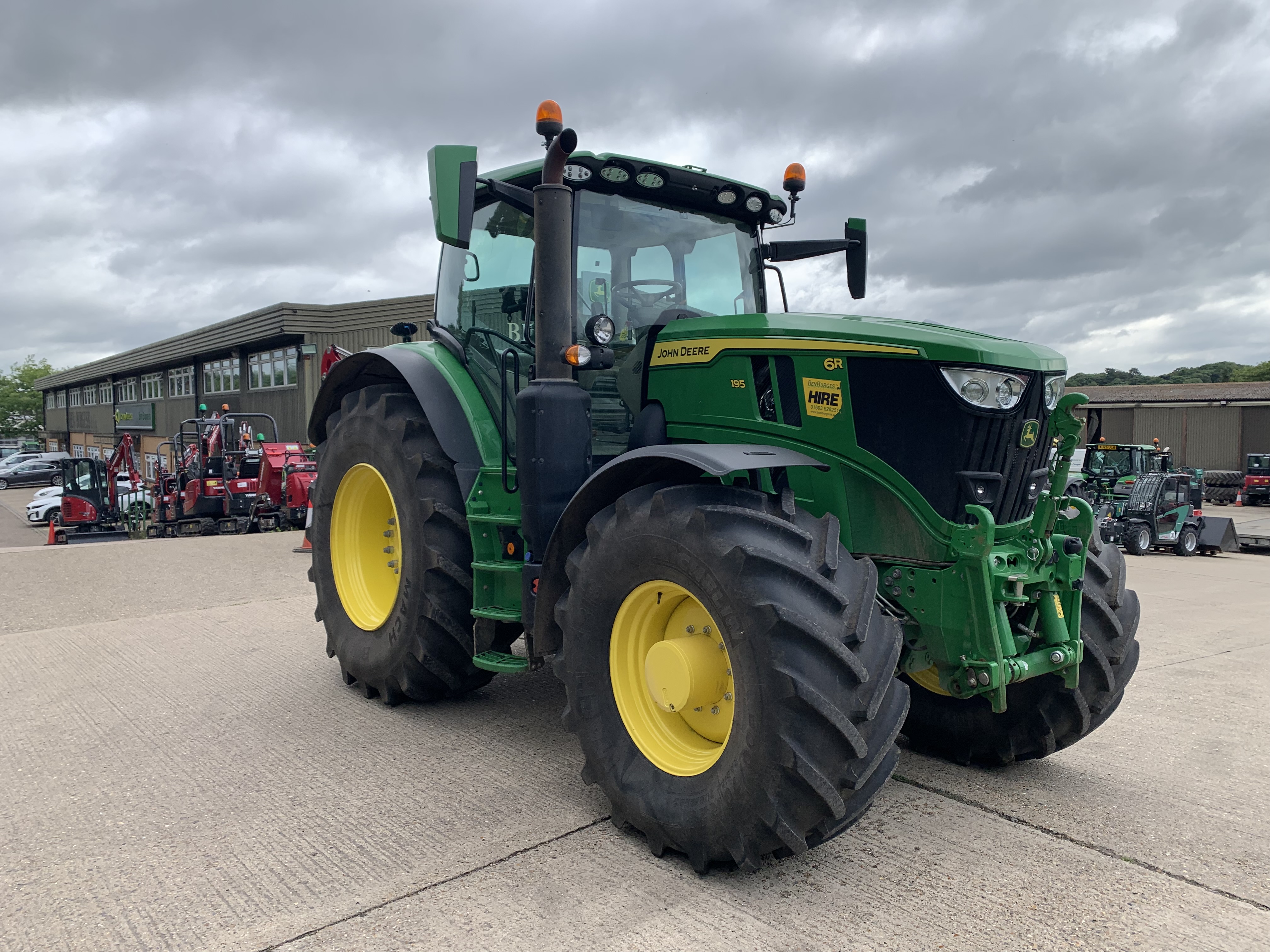 John Deere 6r195