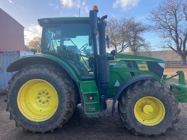 John Deere 6r130