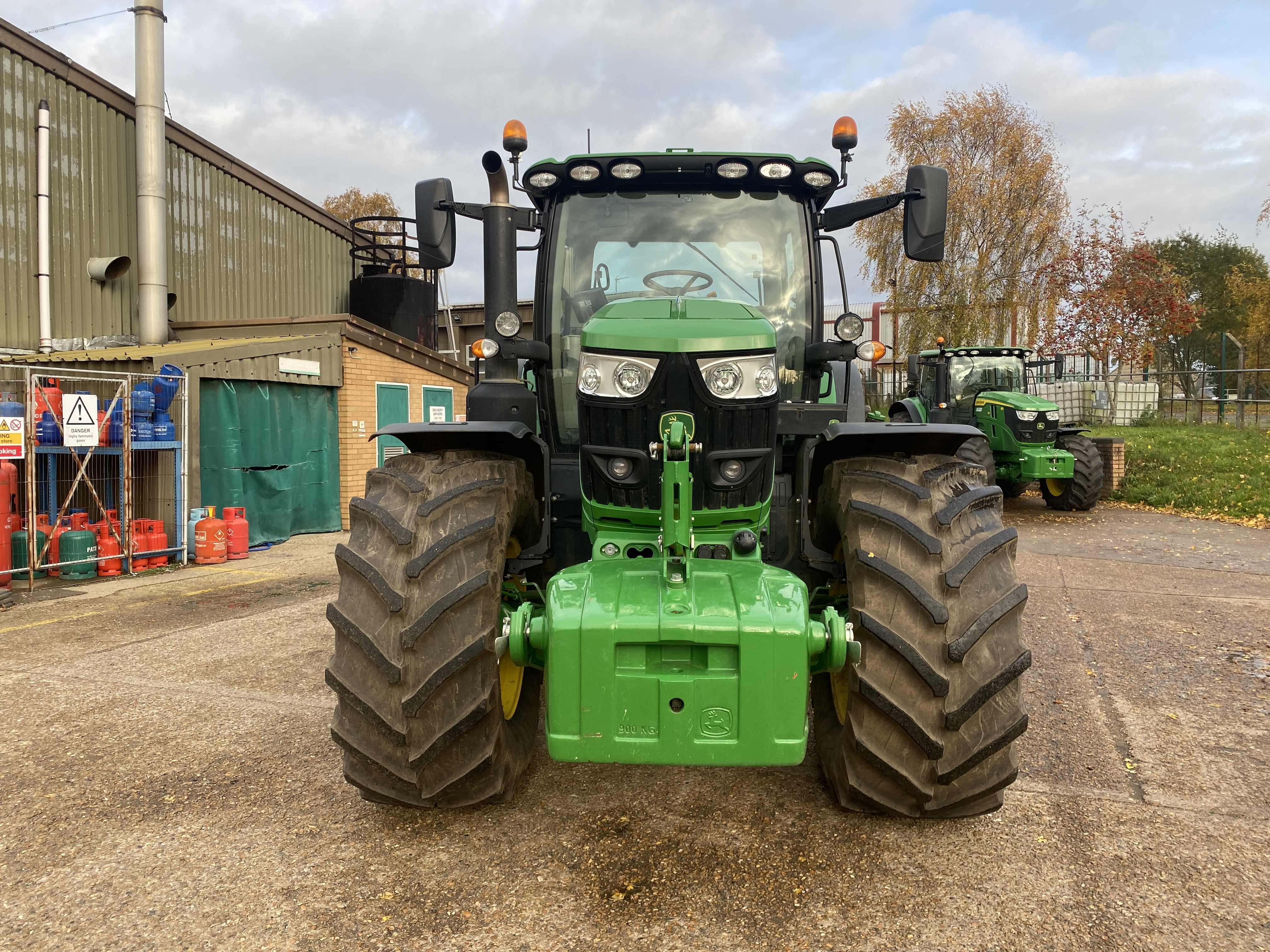 John Deere 6r155