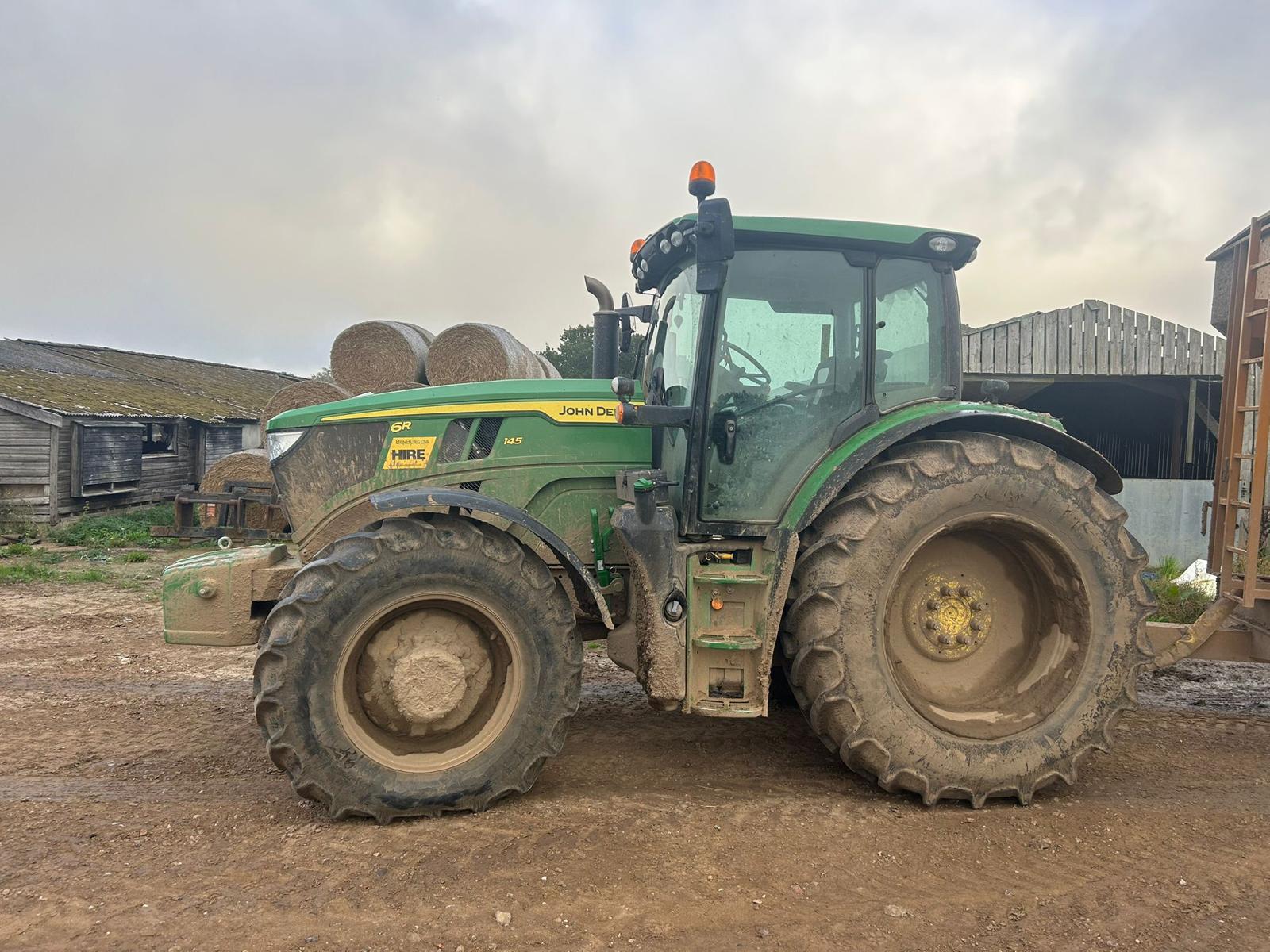 John Deere 6r145