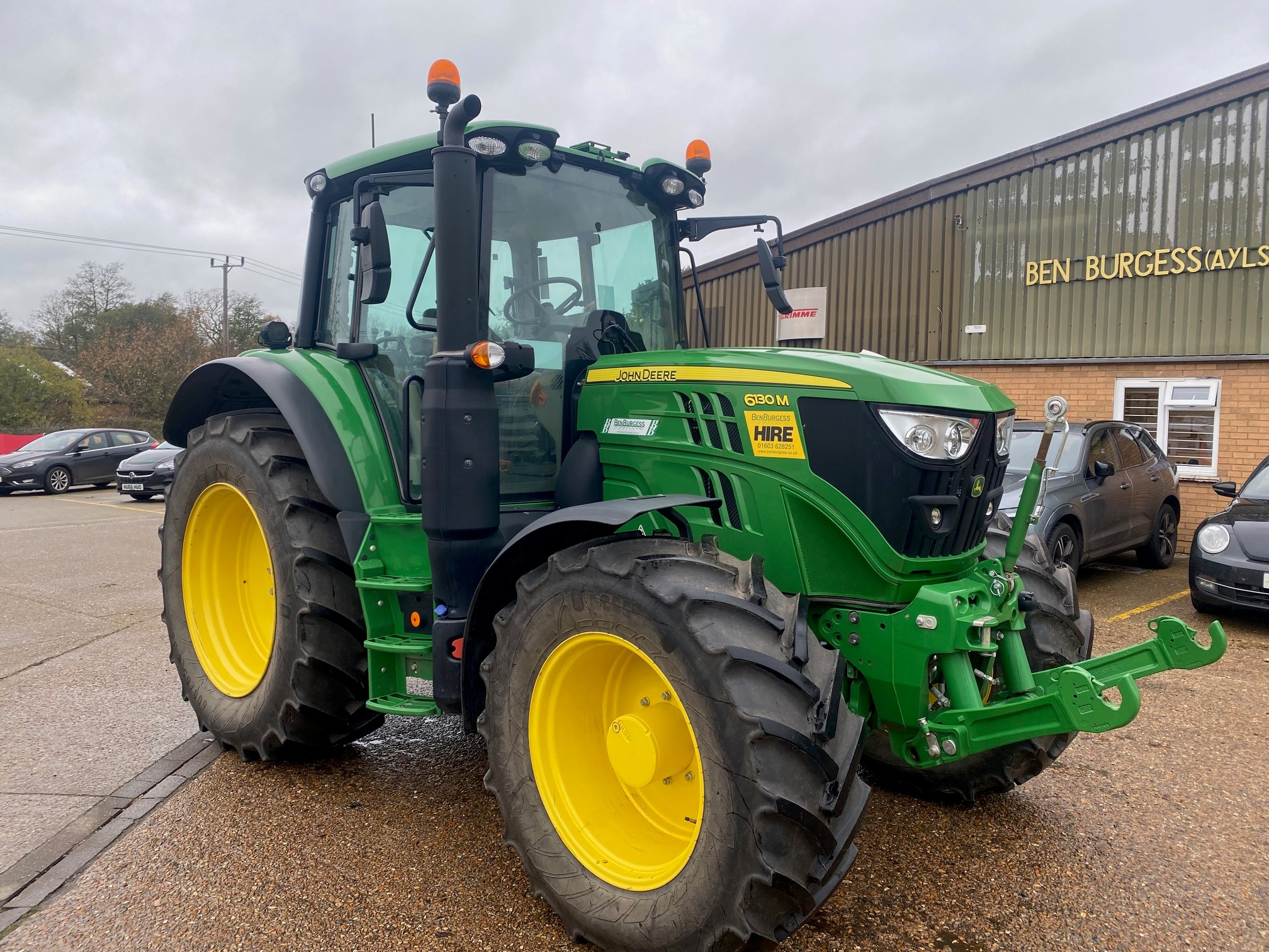 John Deere 6130m