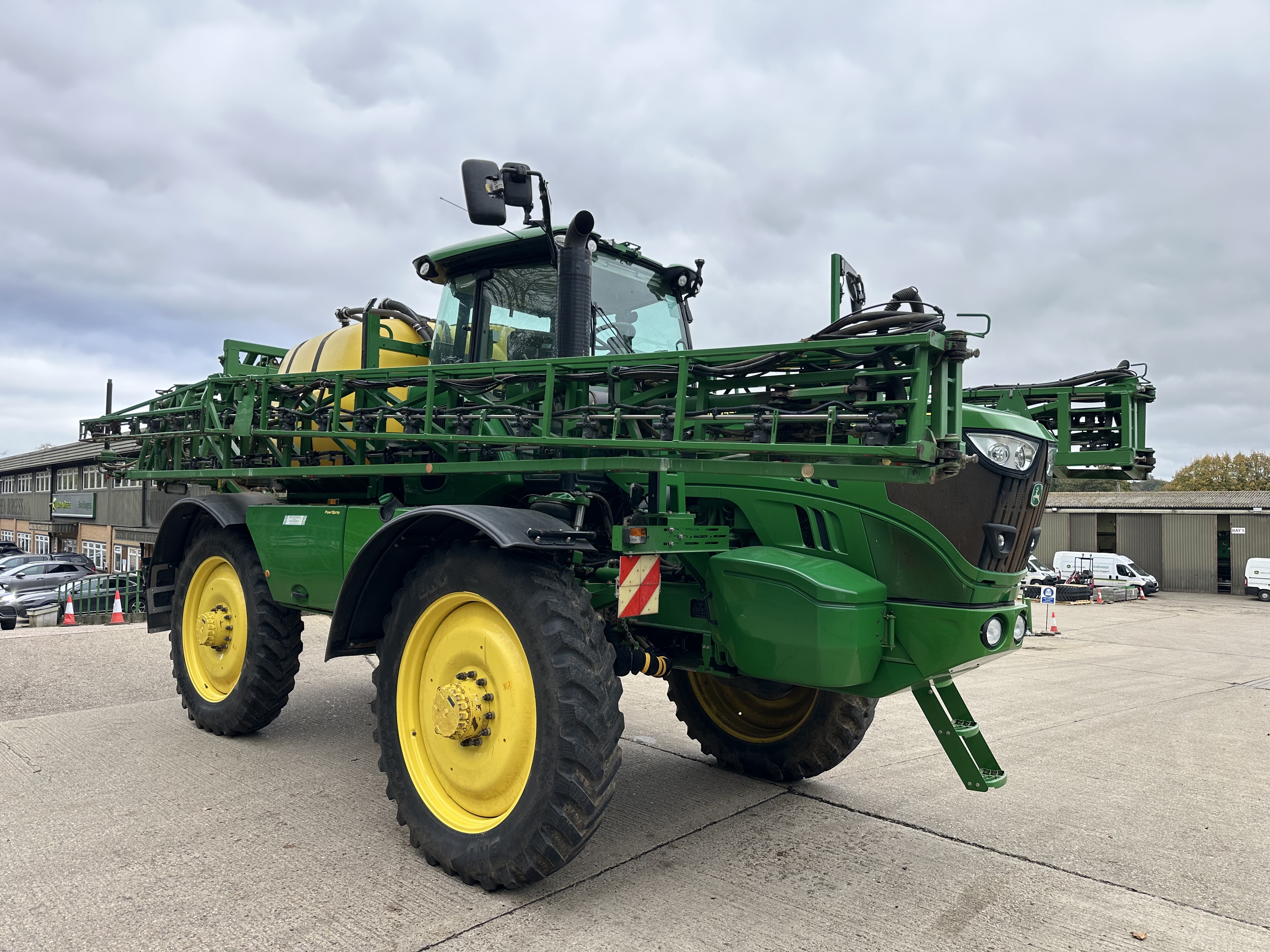 John Deere R4150i