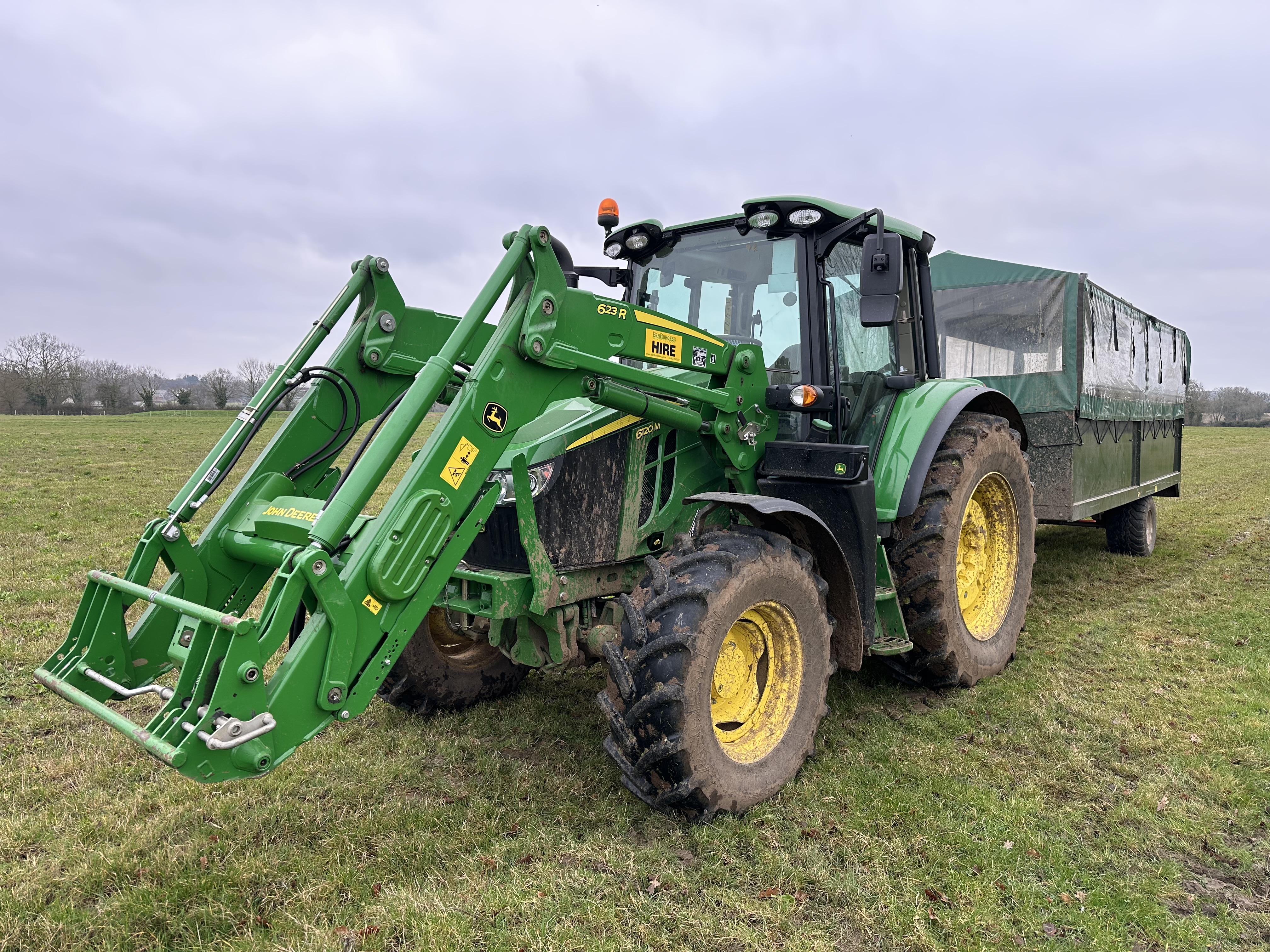 John Deere 6120m