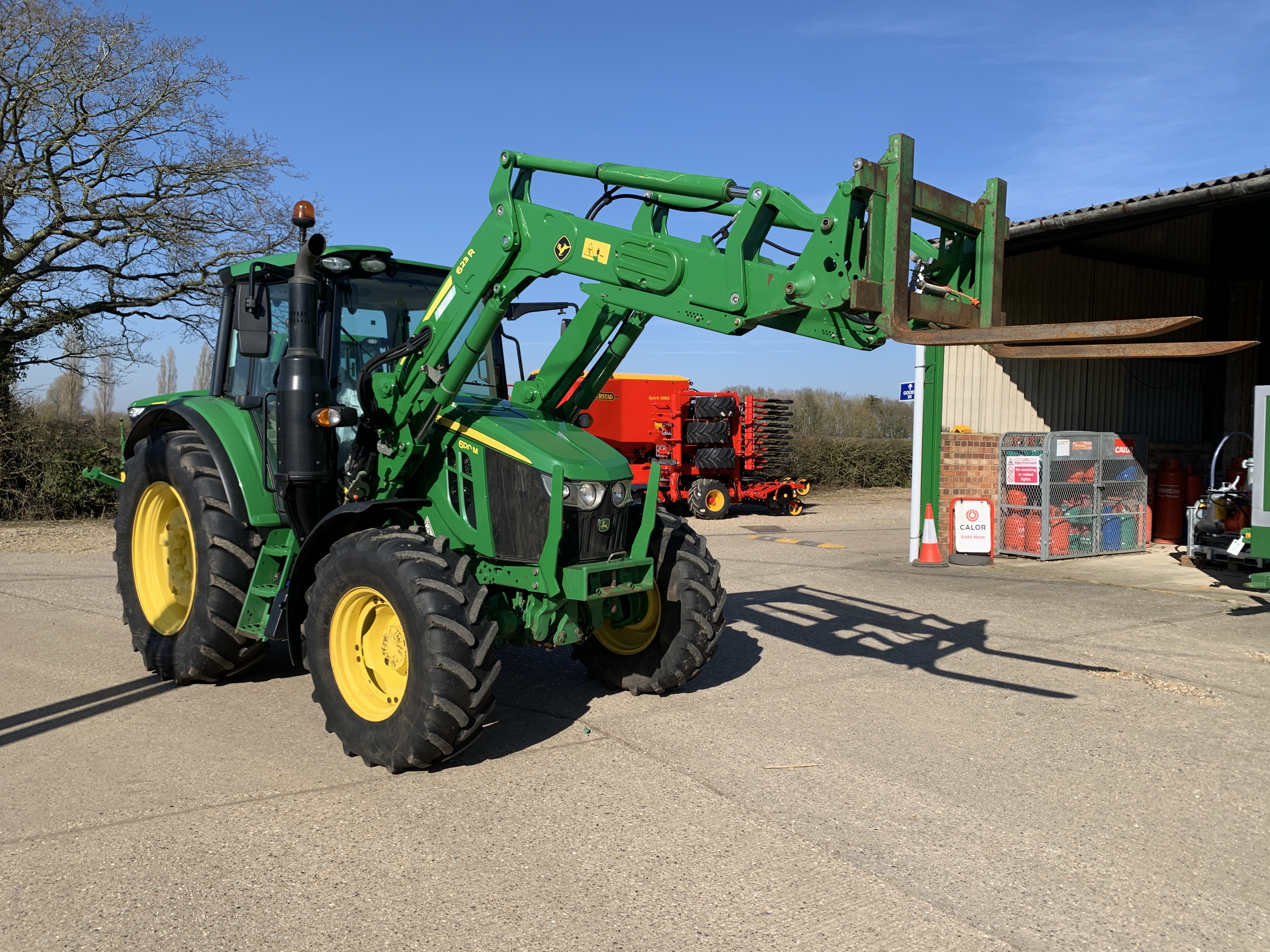 John Deere 6120m