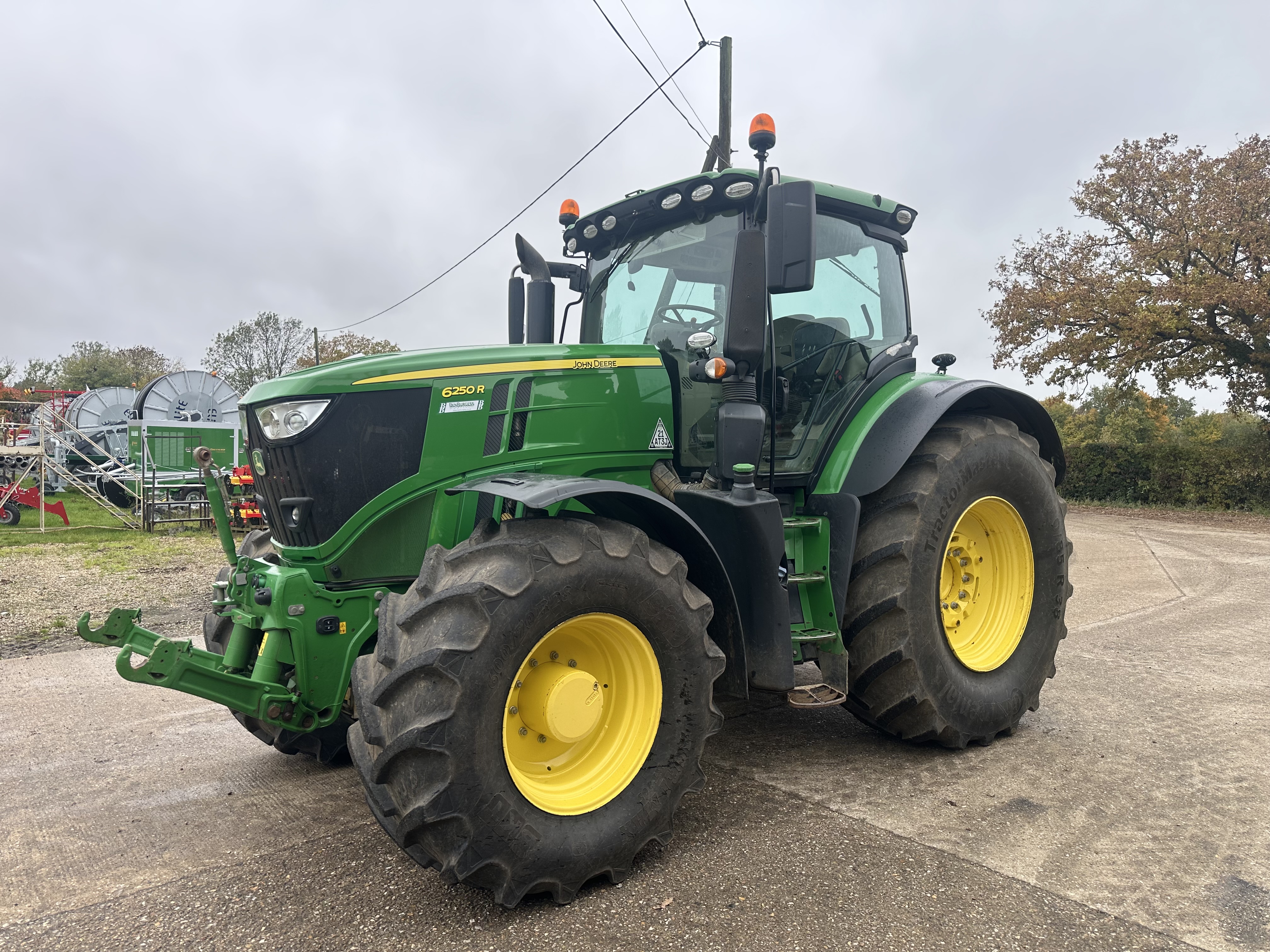 John Deere 6250r