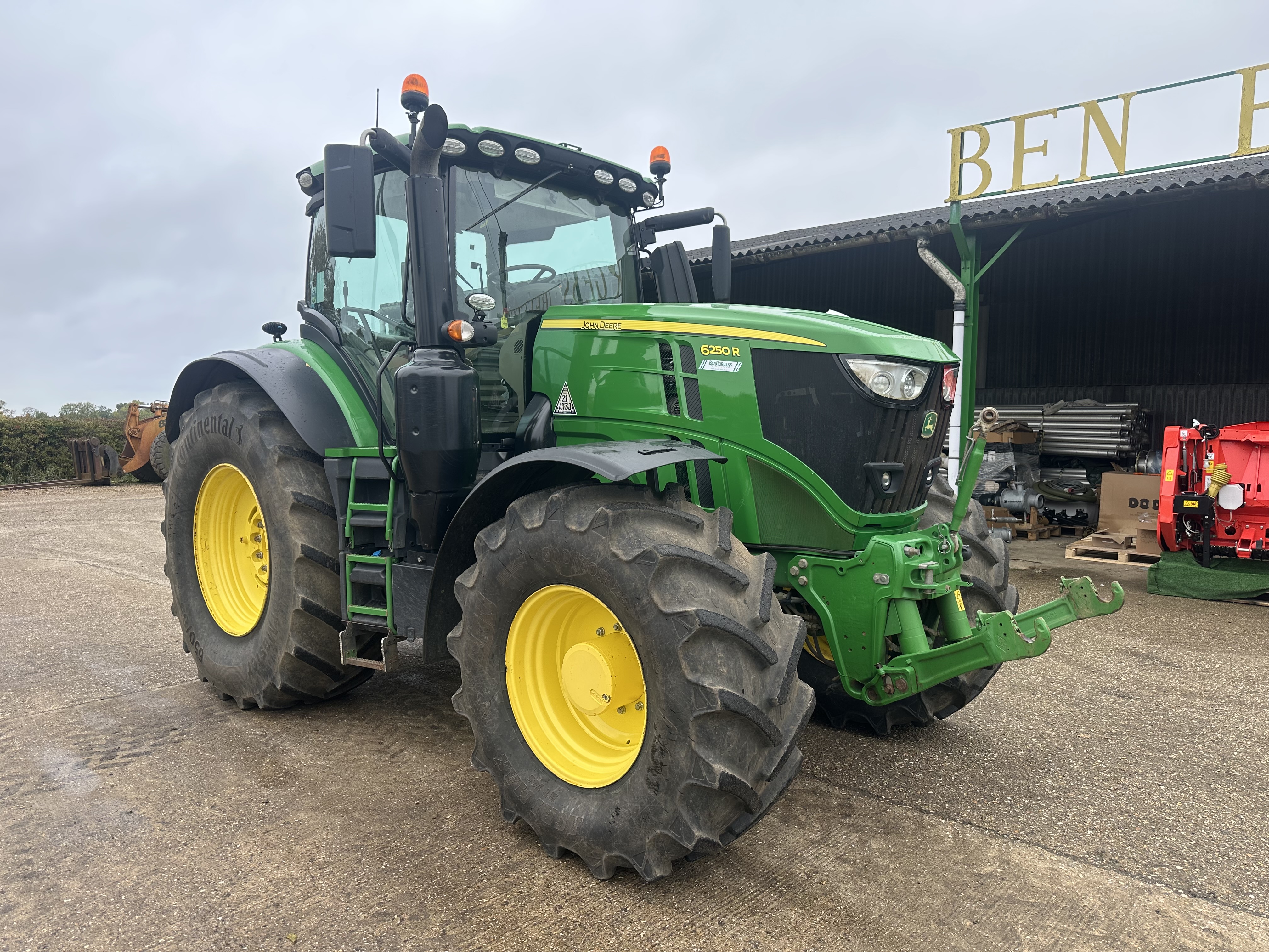 John Deere 6250r
