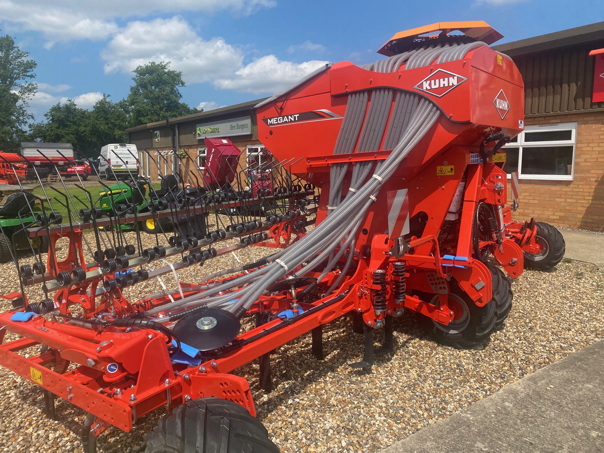 Kuhn Megant 602r
