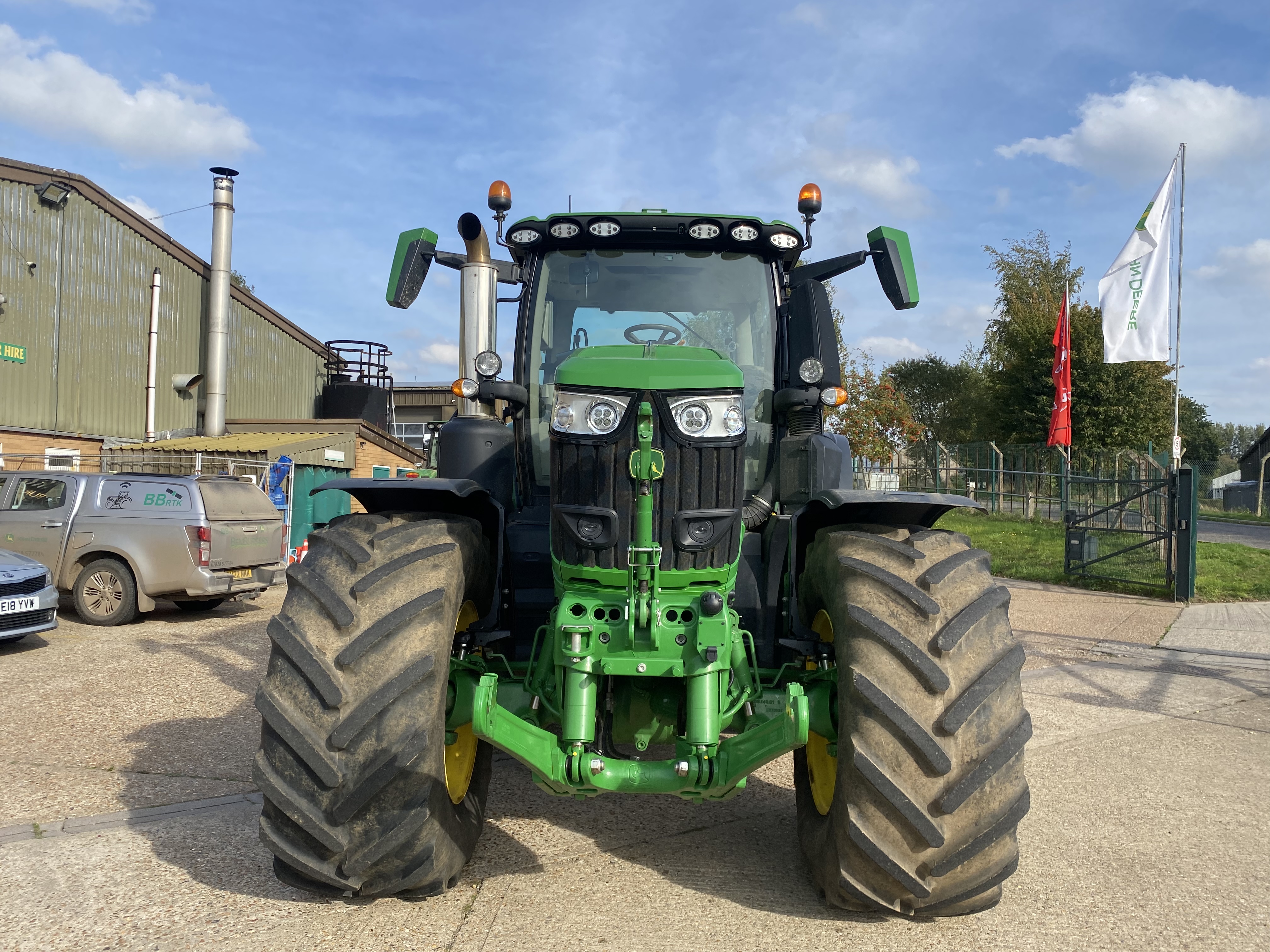 John Deere 6r250