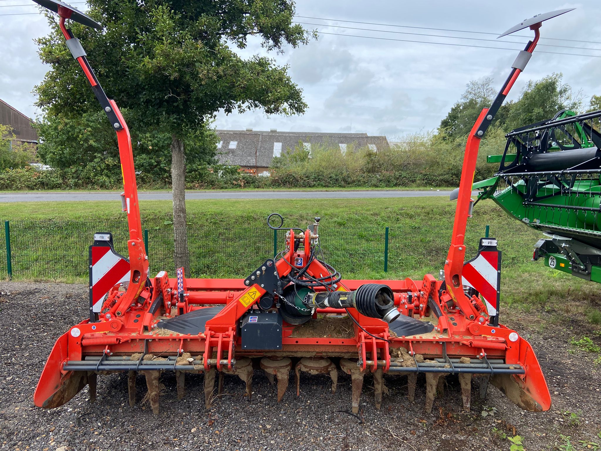 Kuhn Hr3030
