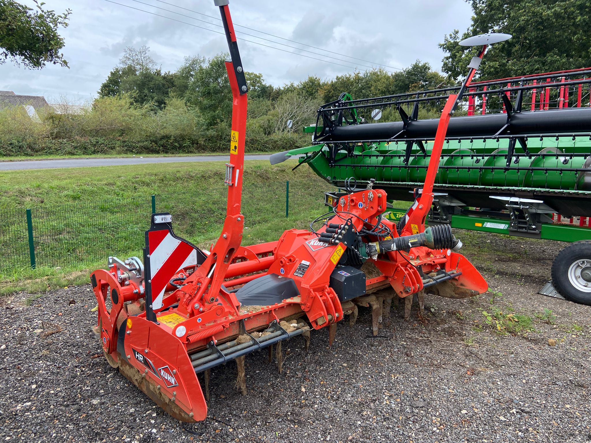 Kuhn Hr3030