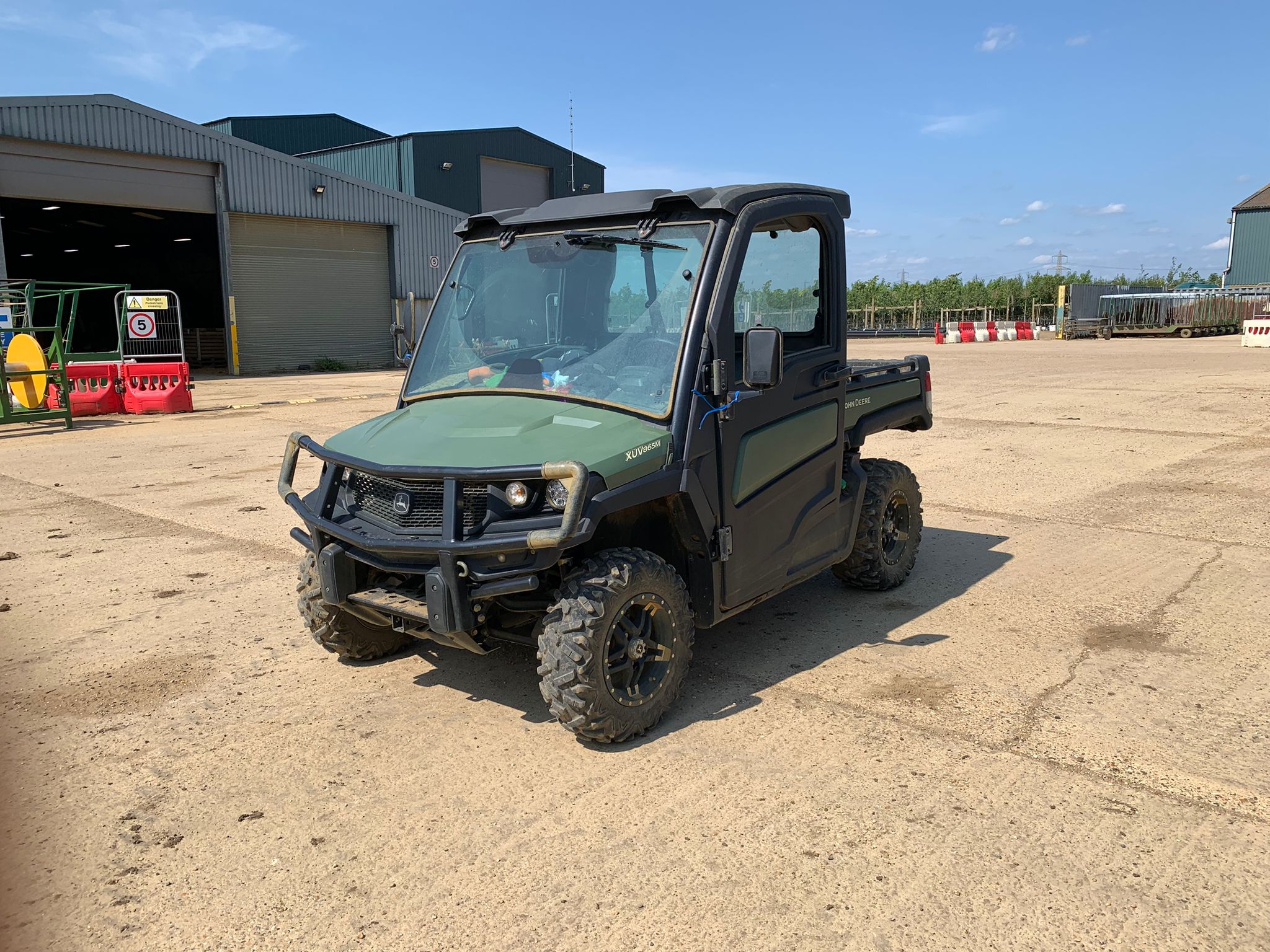 John Deere Xuv865m