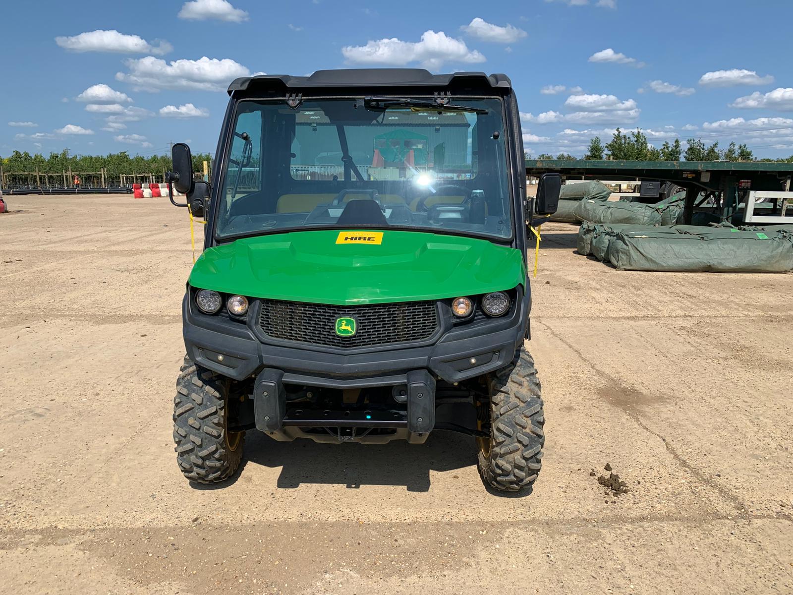 John Deere Xuv865m