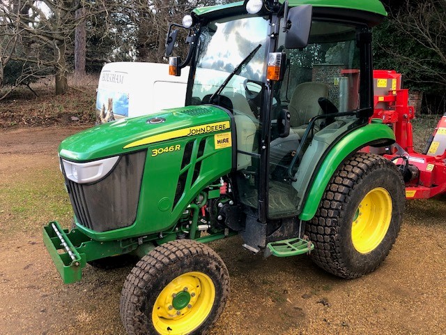 John Deere 3046r Cab