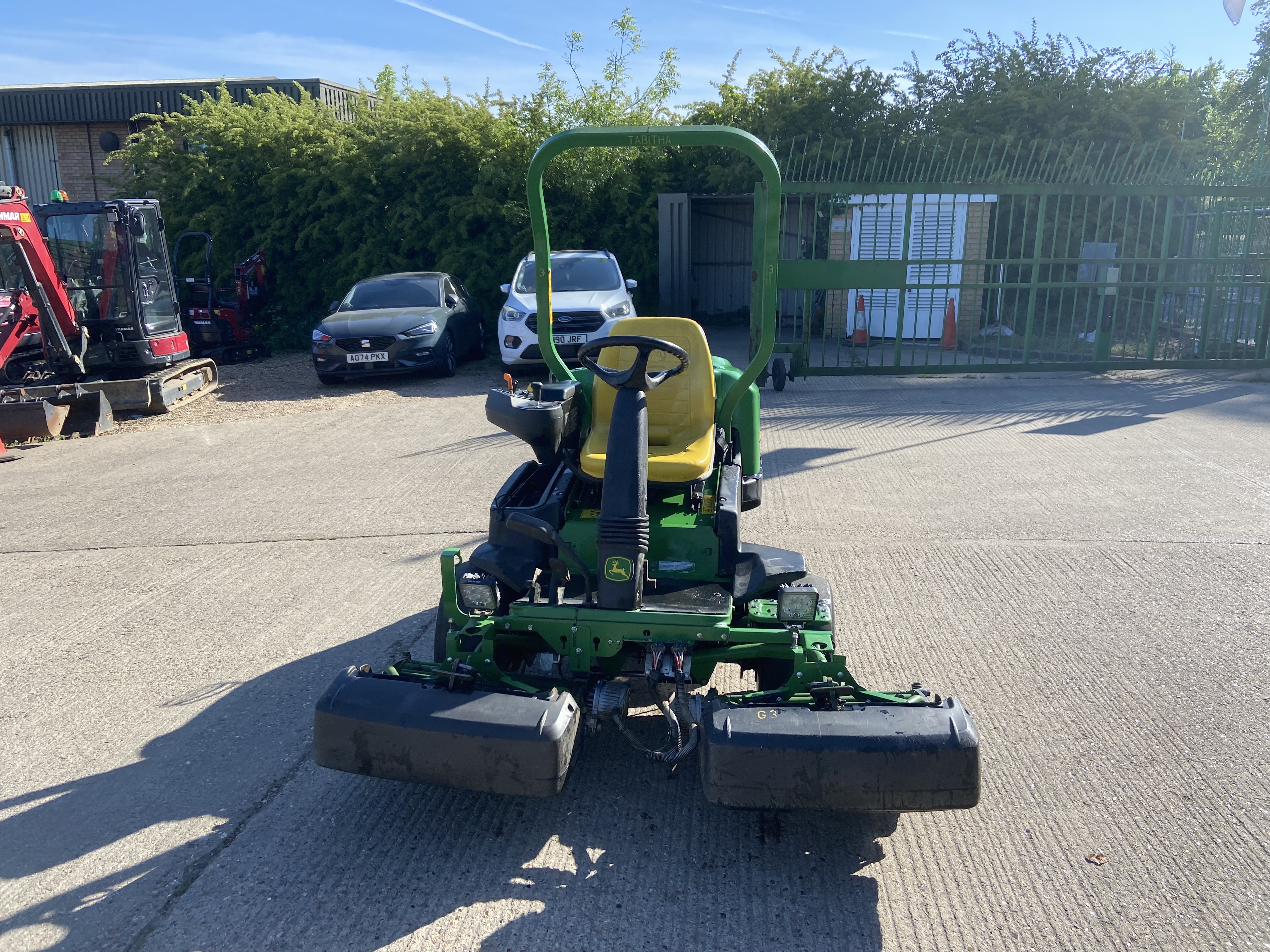 John Deere 2500e