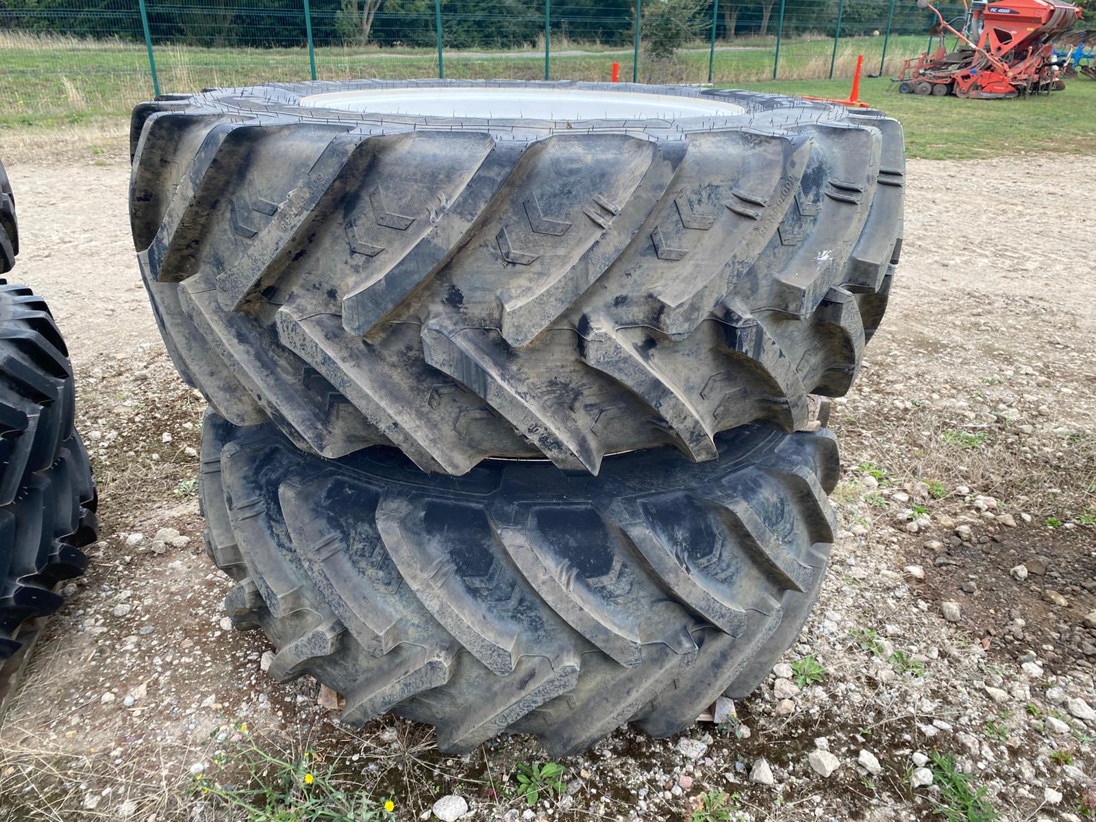 Kuhn 600/65r38