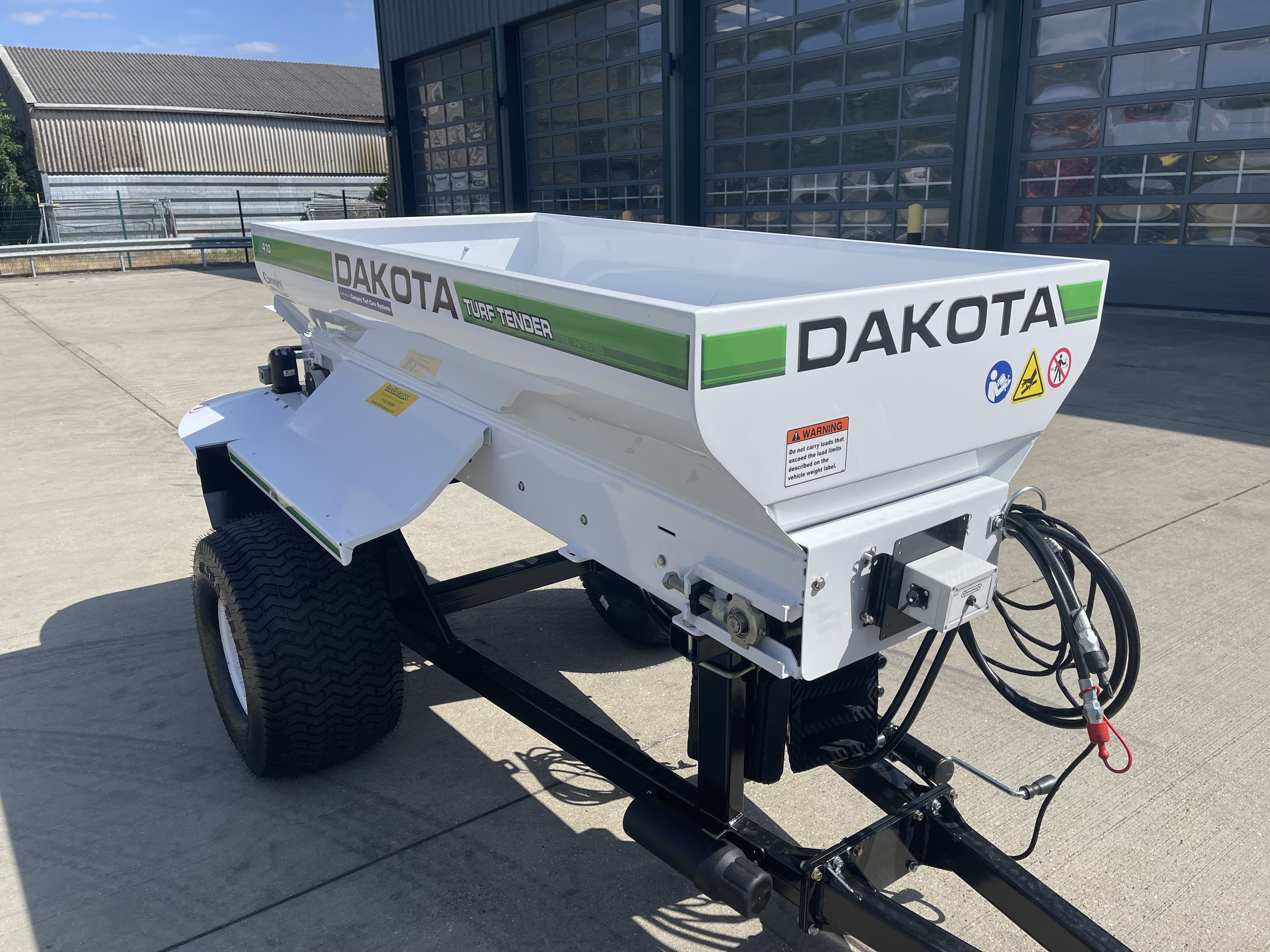 Campey Dakota 410