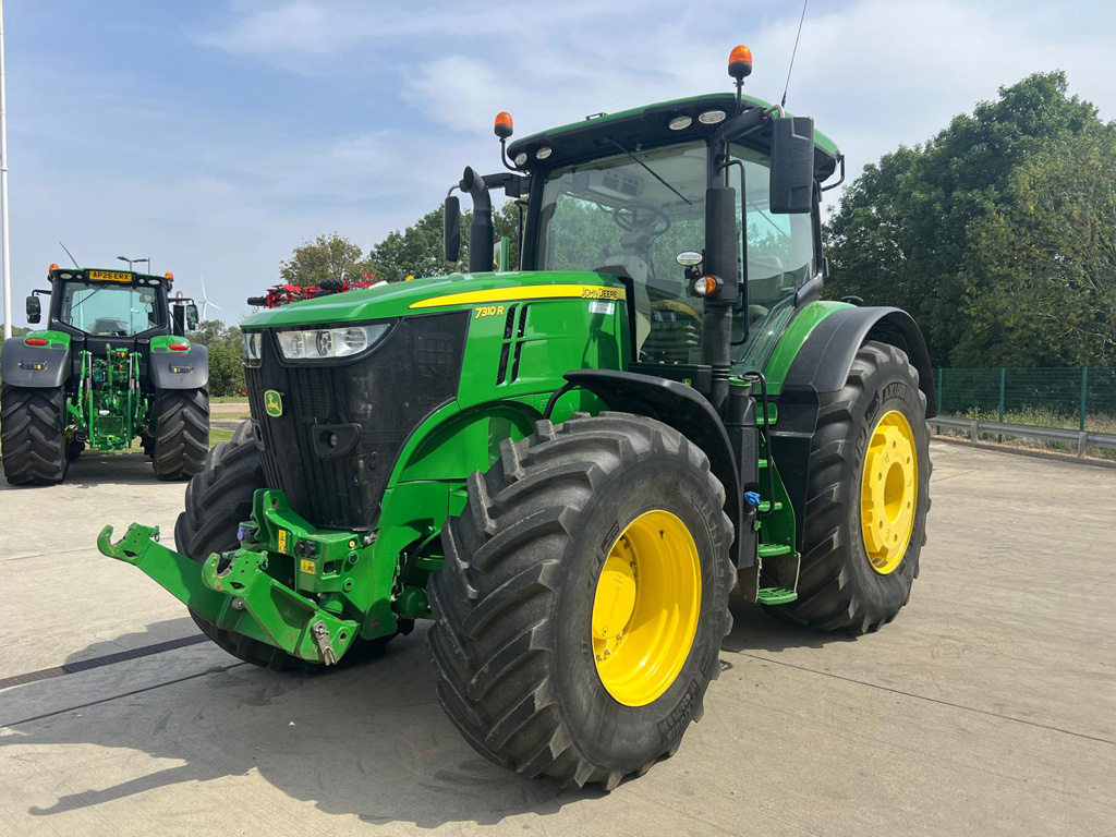 John Deere 7310r