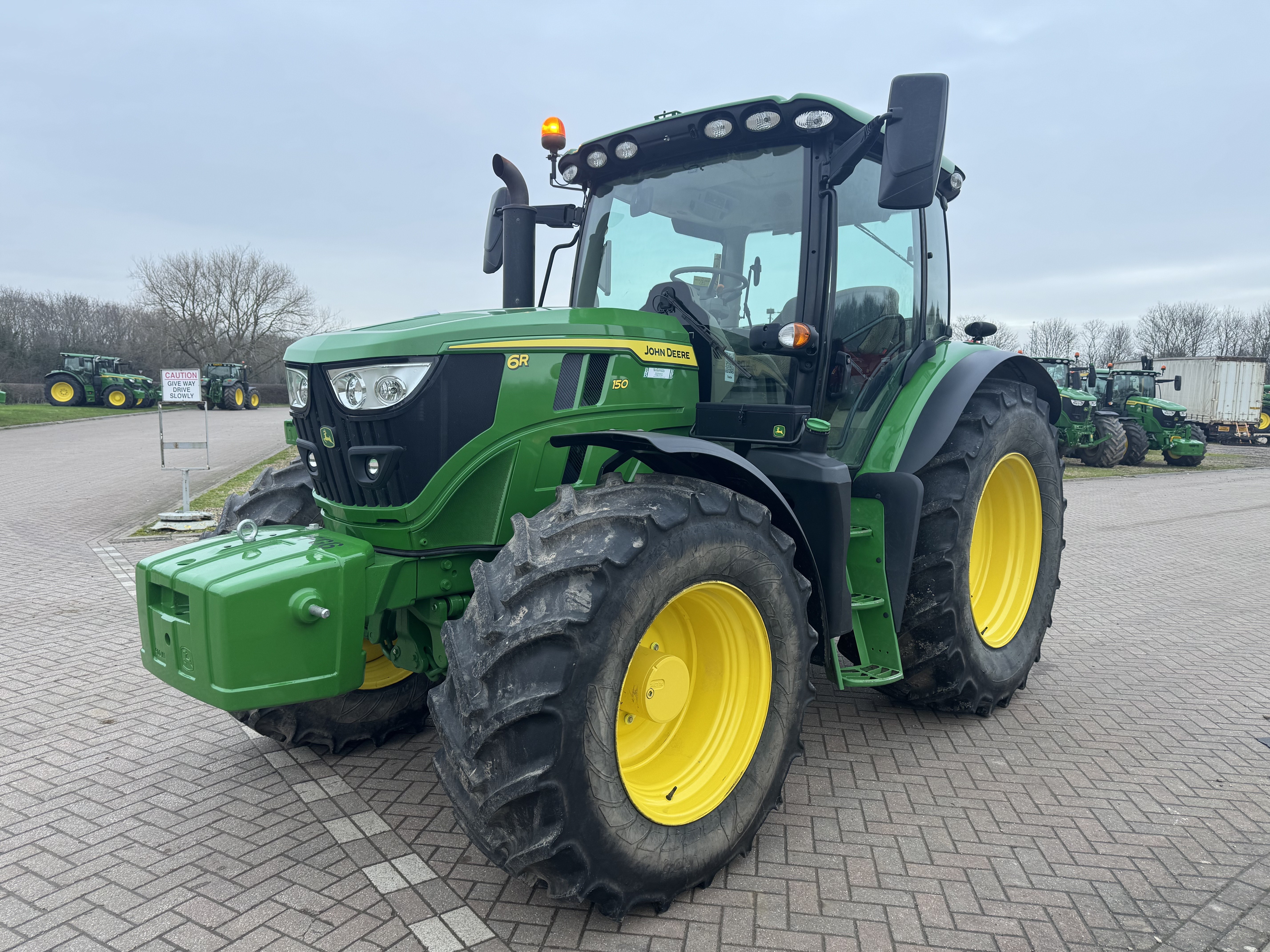 John Deere 6r150
