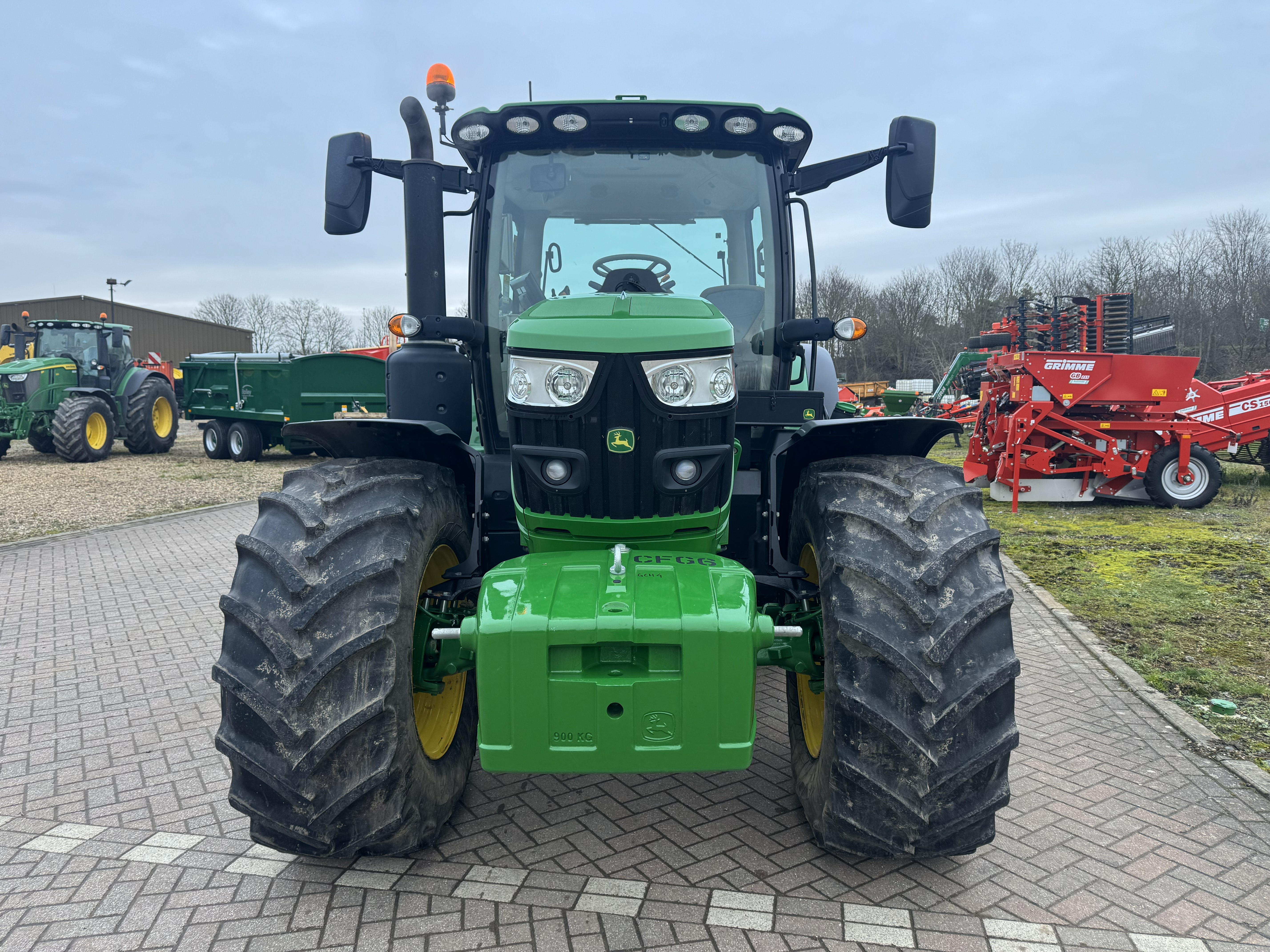 John Deere 6r150