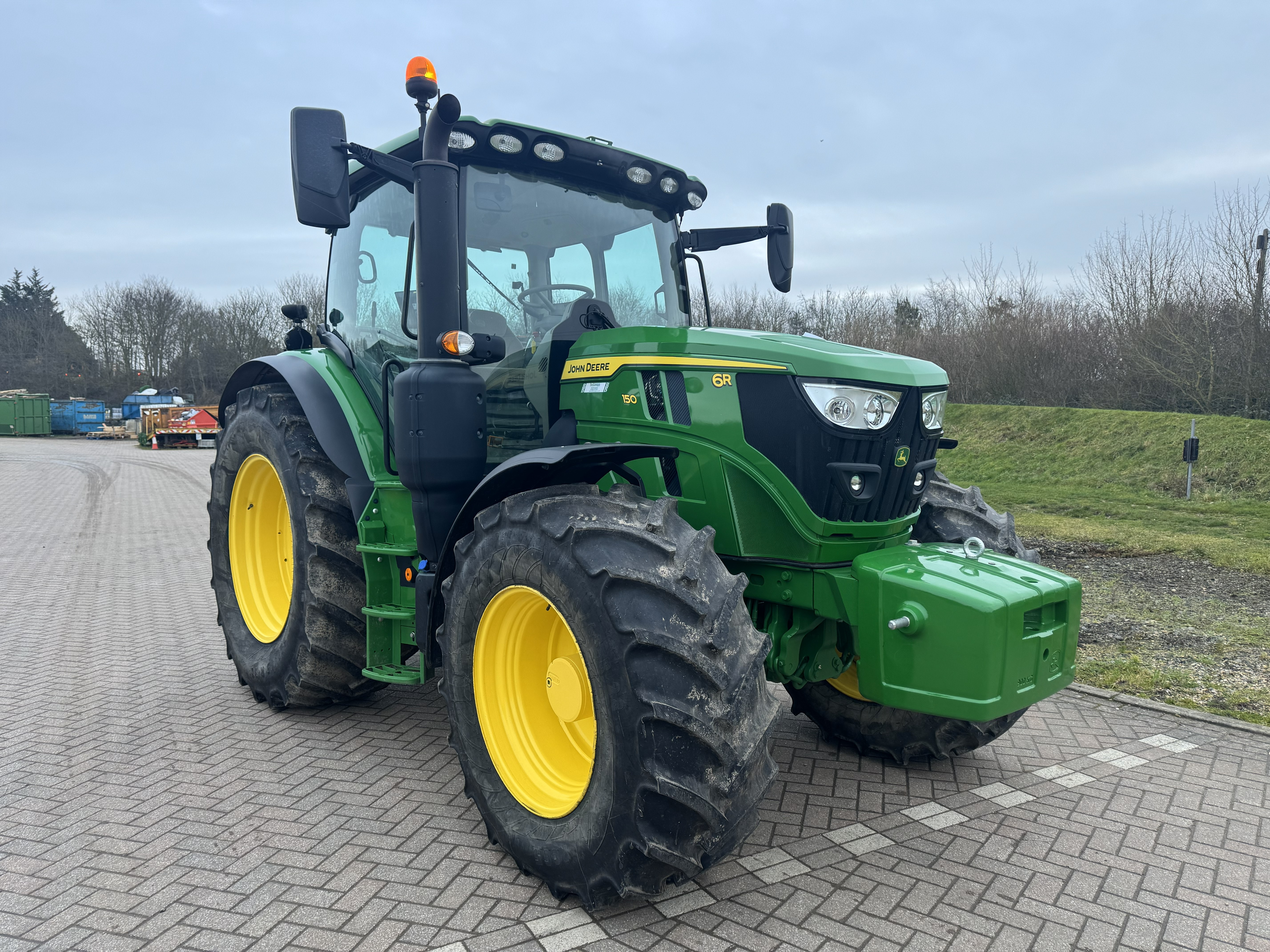 John Deere 6r150