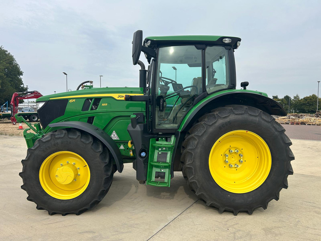 John Deere 6r185
