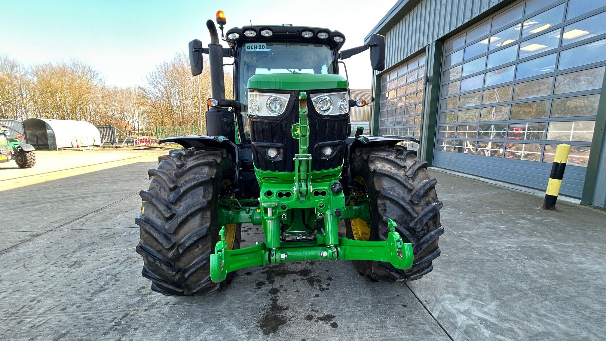 John Deere 6r185