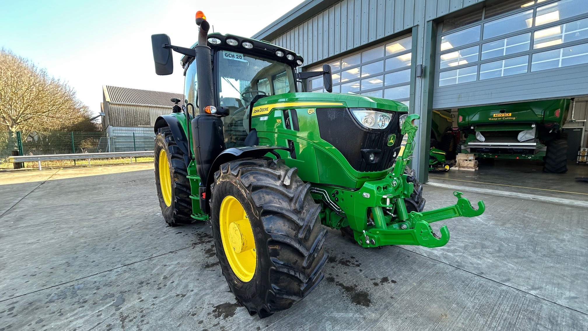 John Deere 6r185