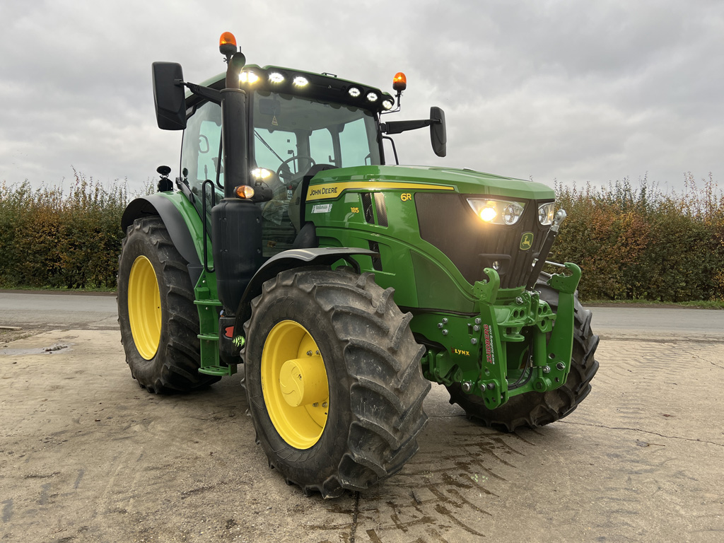 John Deere 6r185