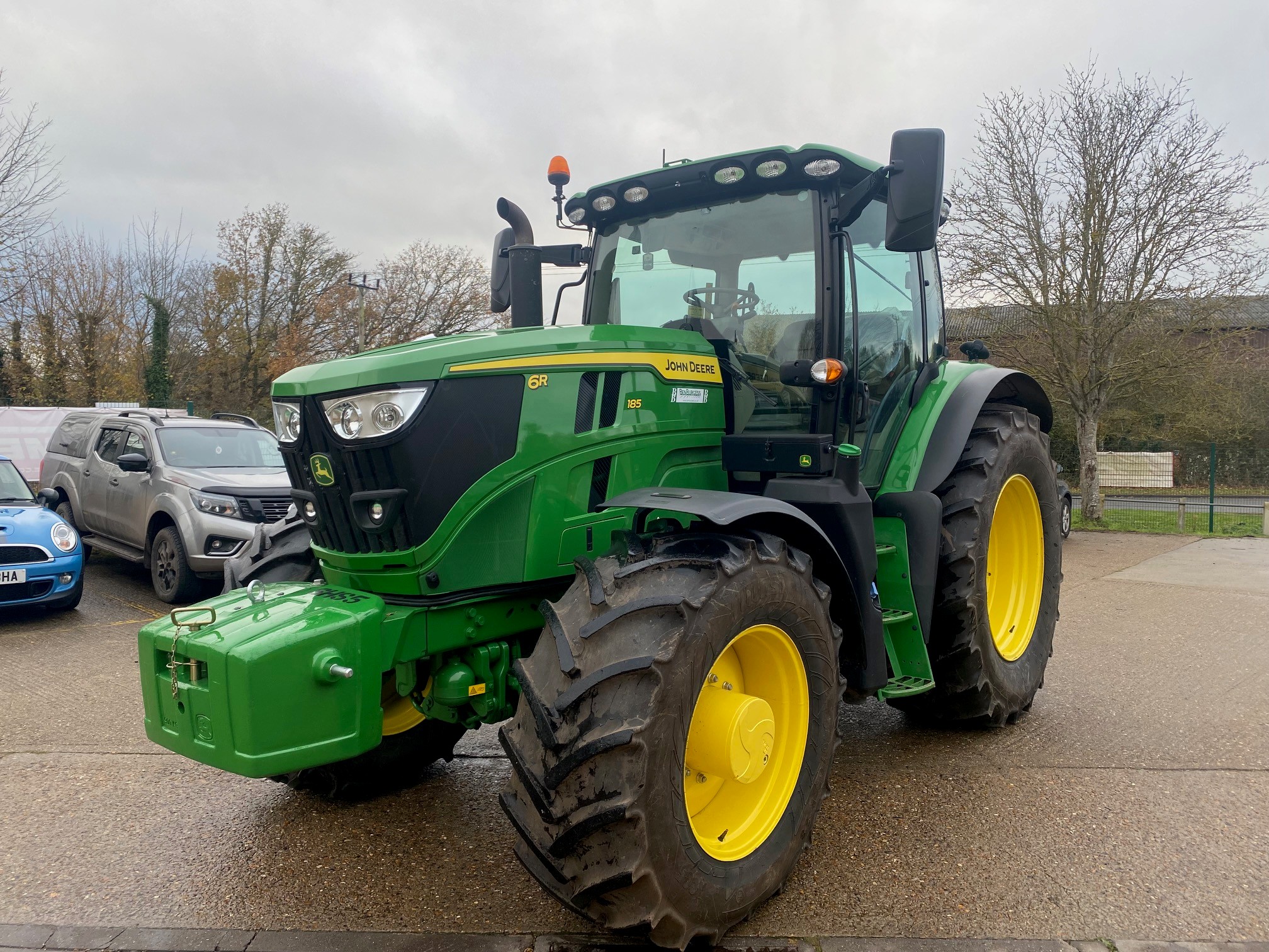John Deere 6r185