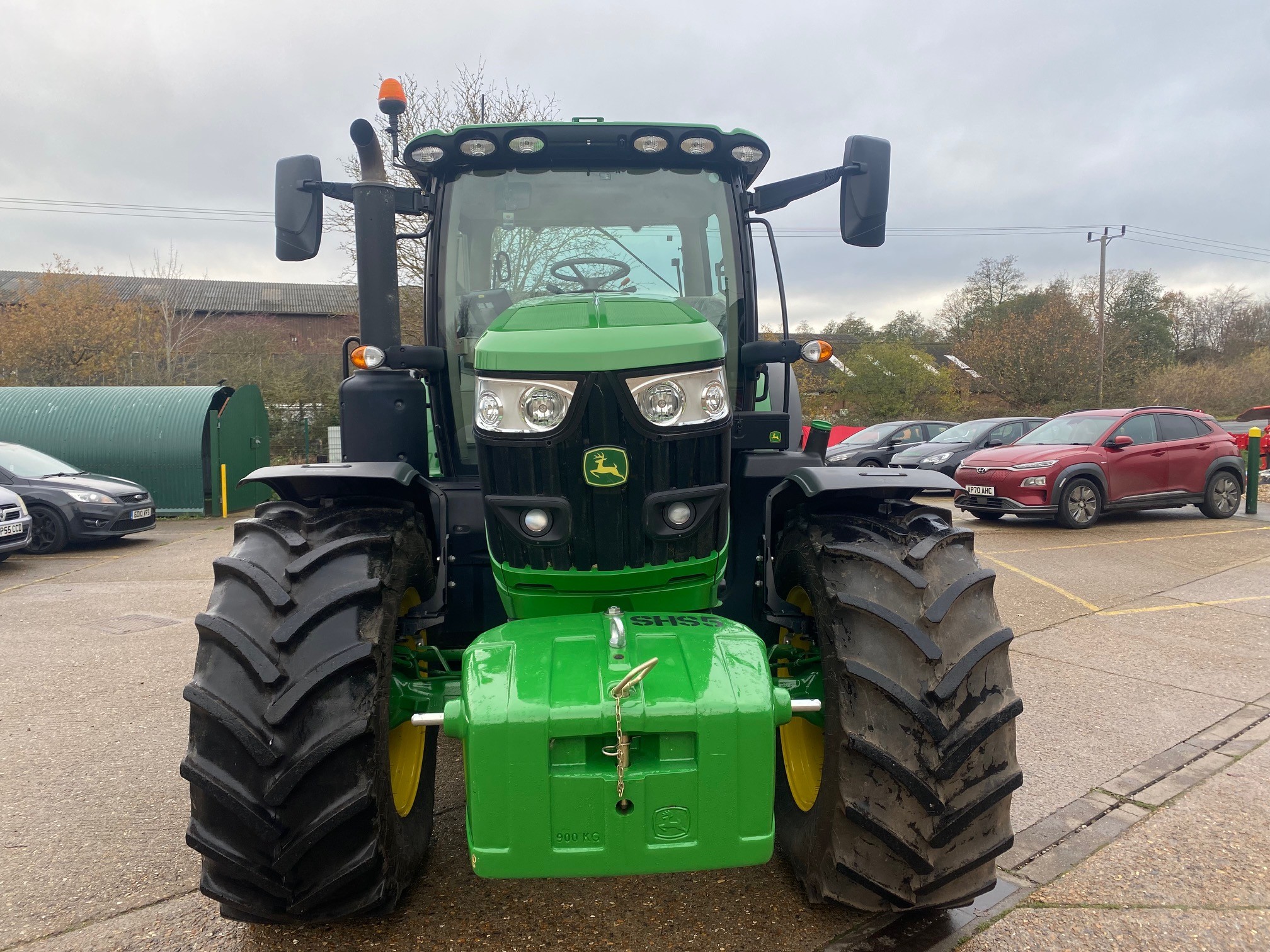 John Deere 6r185