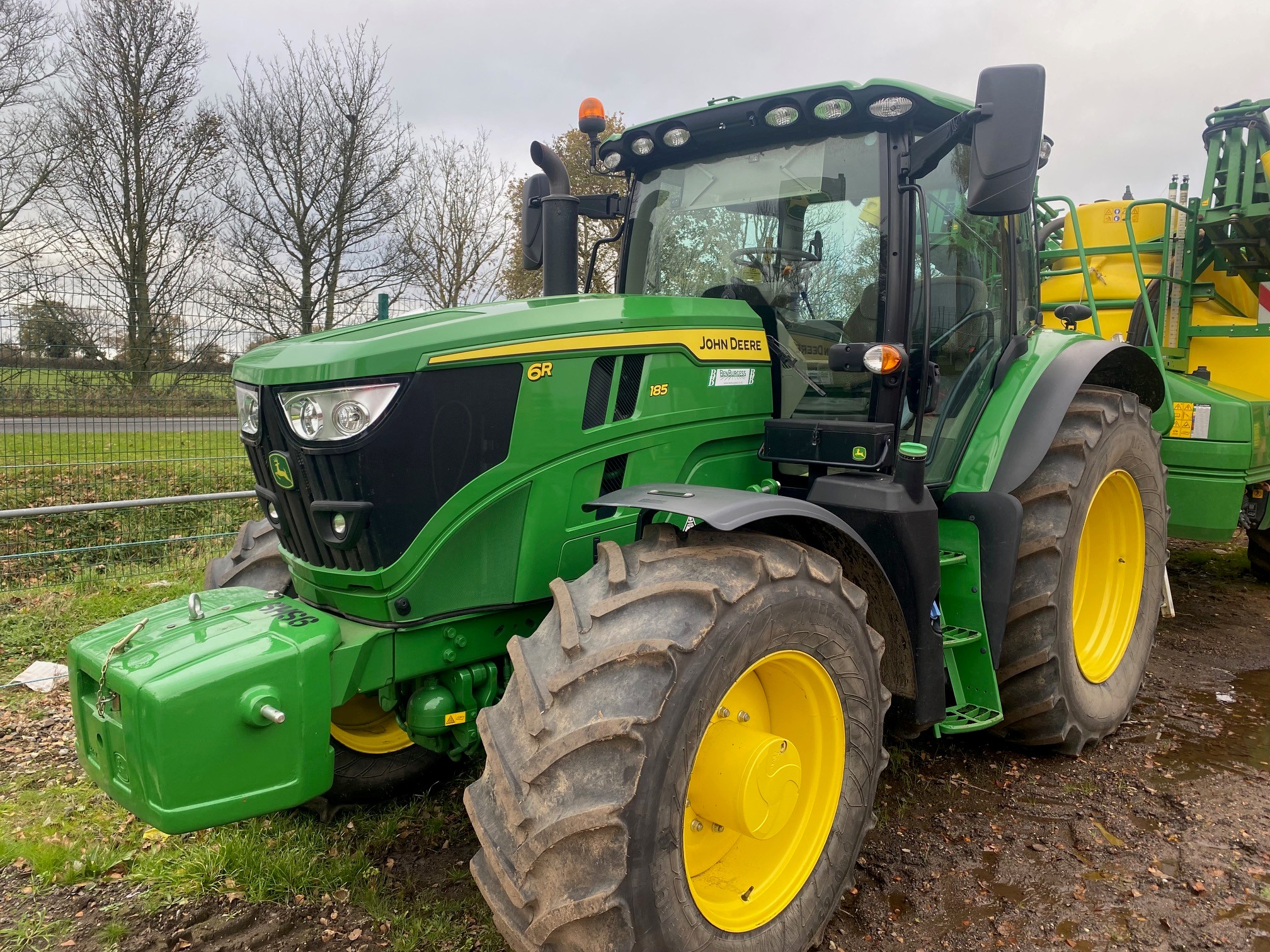 John Deere 6r185