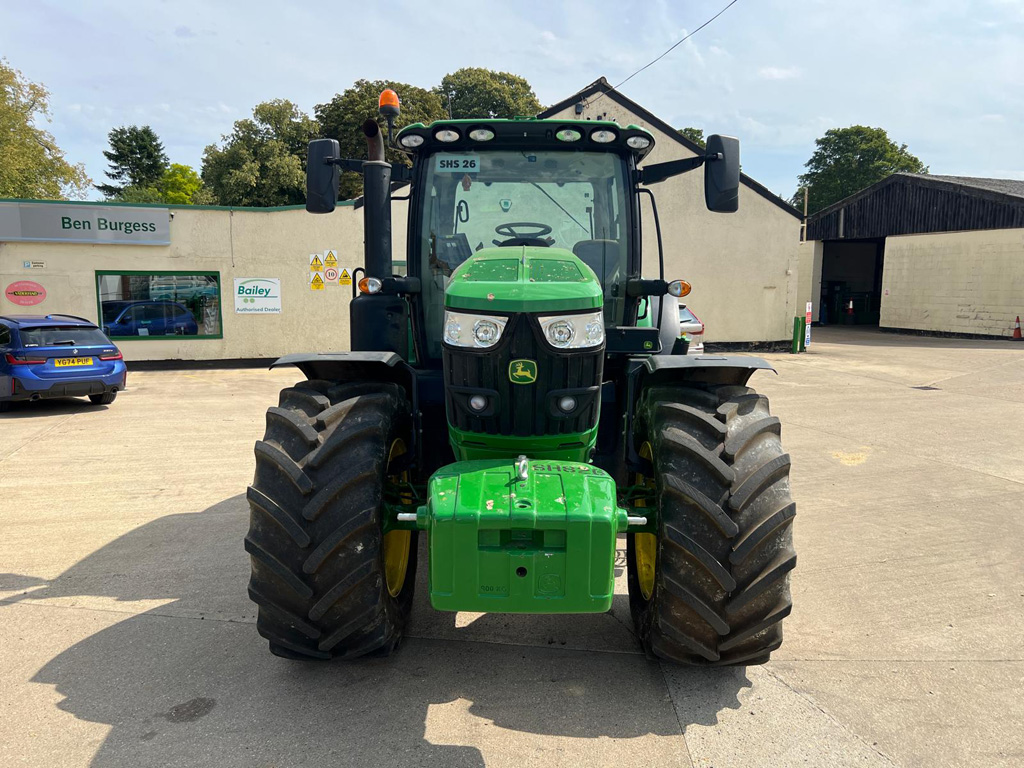 John Deere 6r185