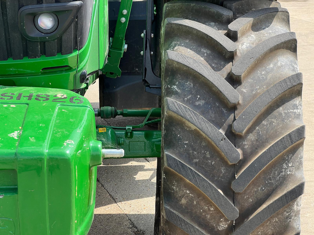 John Deere 6r185