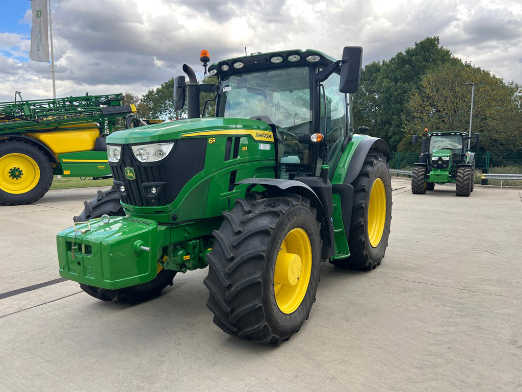 John Deere 6r185