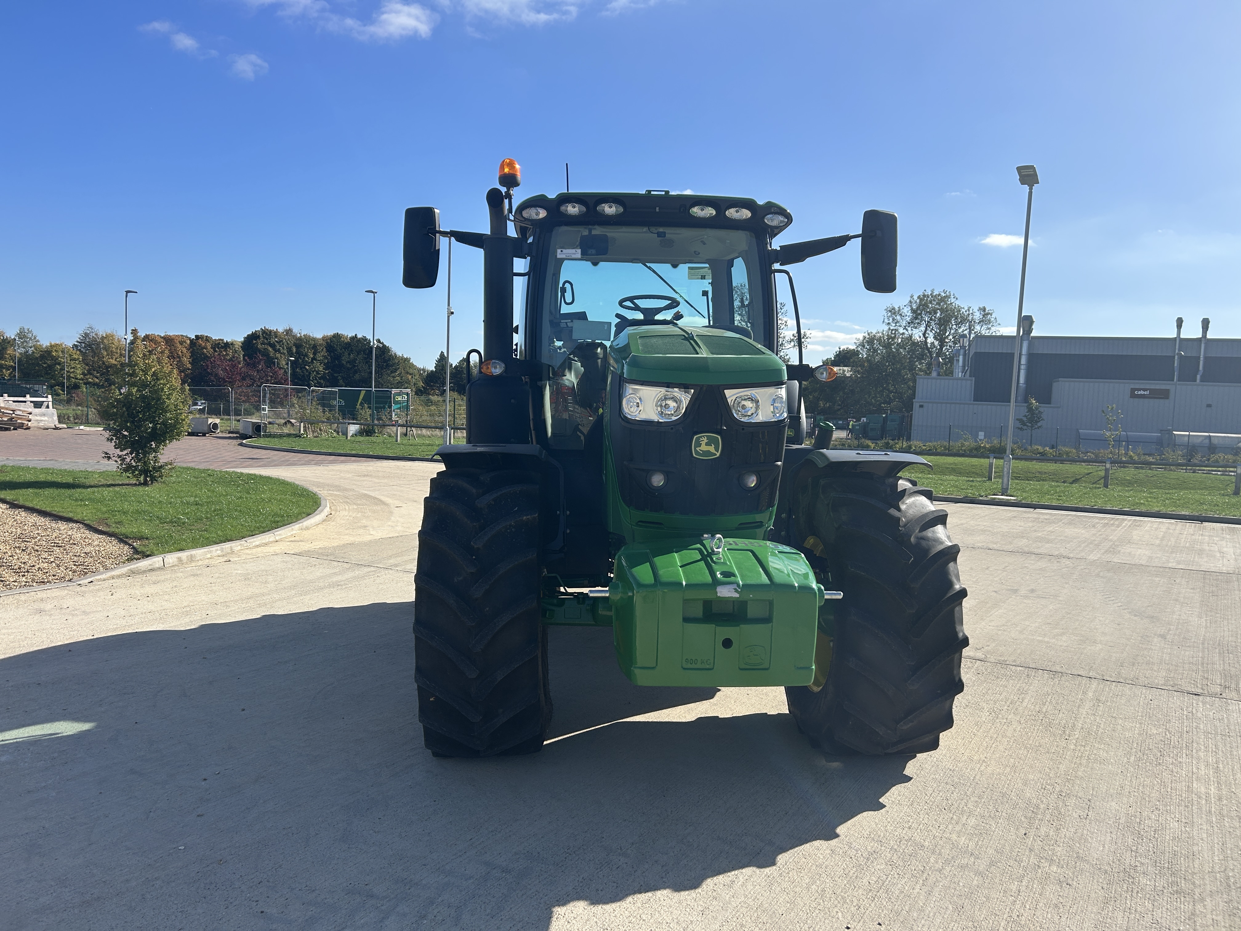 John Deere 6r185