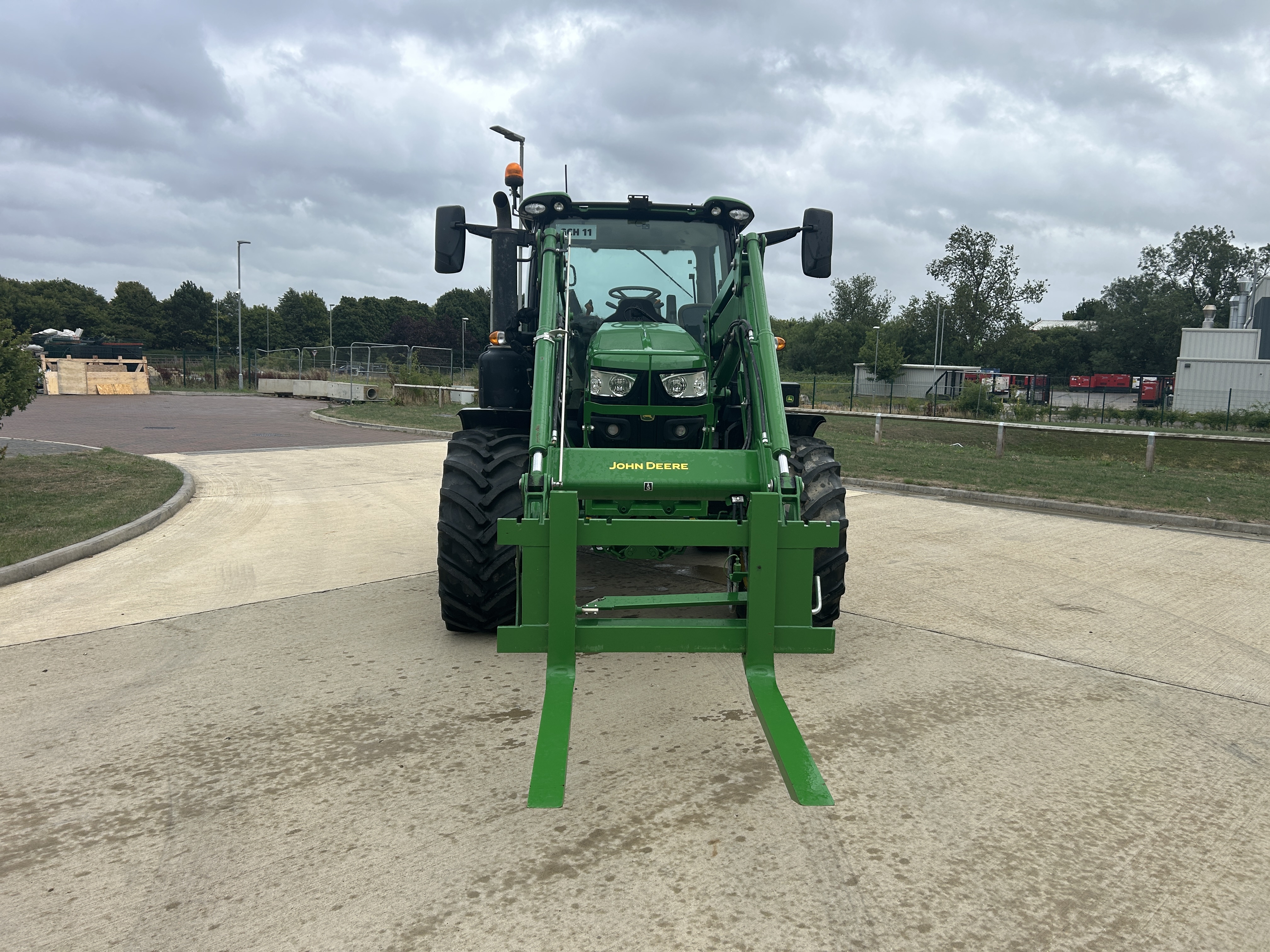John Deere 6r150