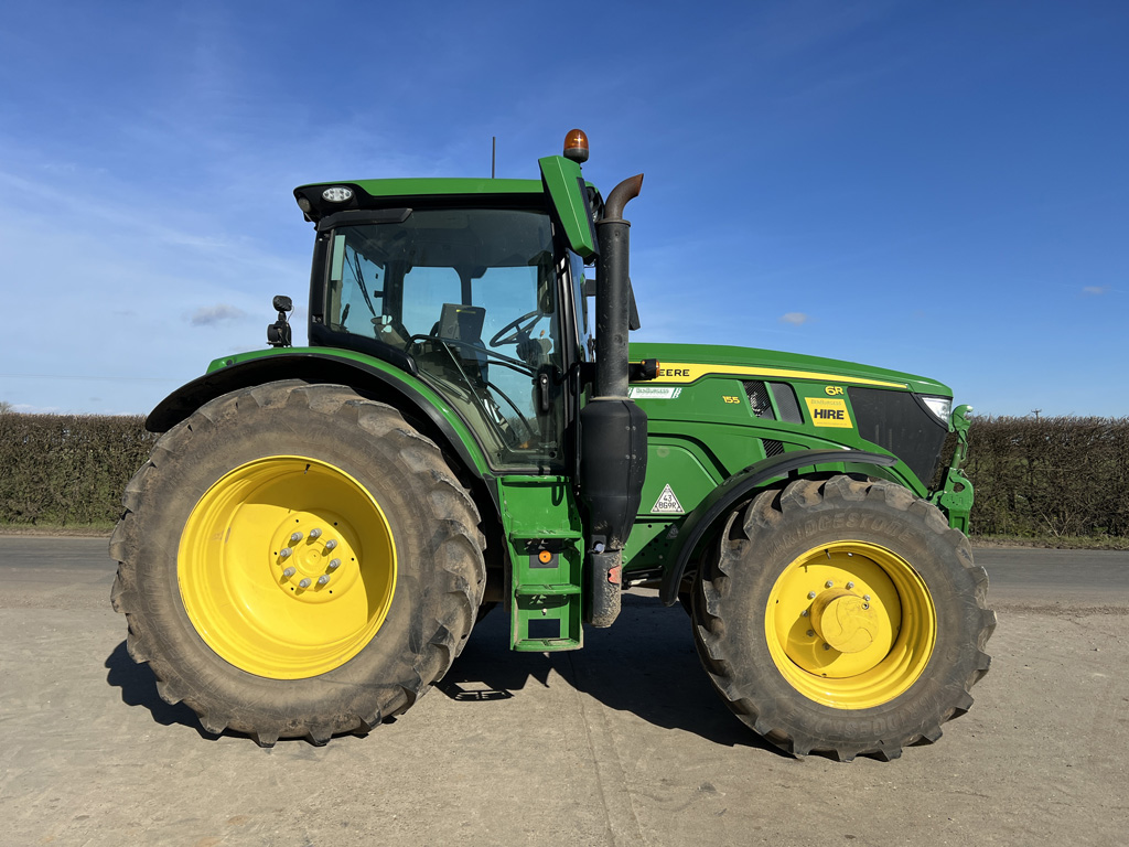 John Deere 6r155