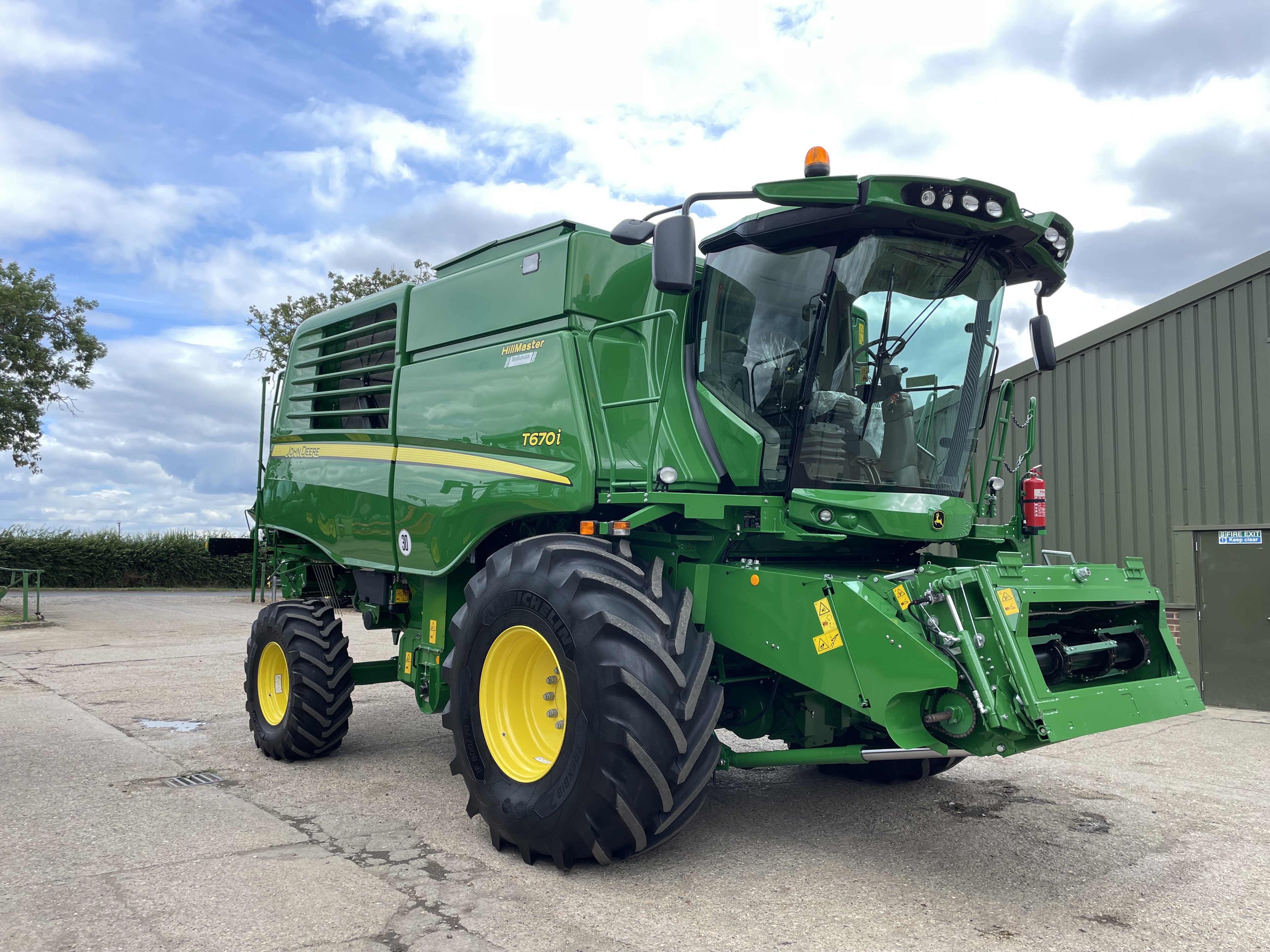 John Deere T670i Hm