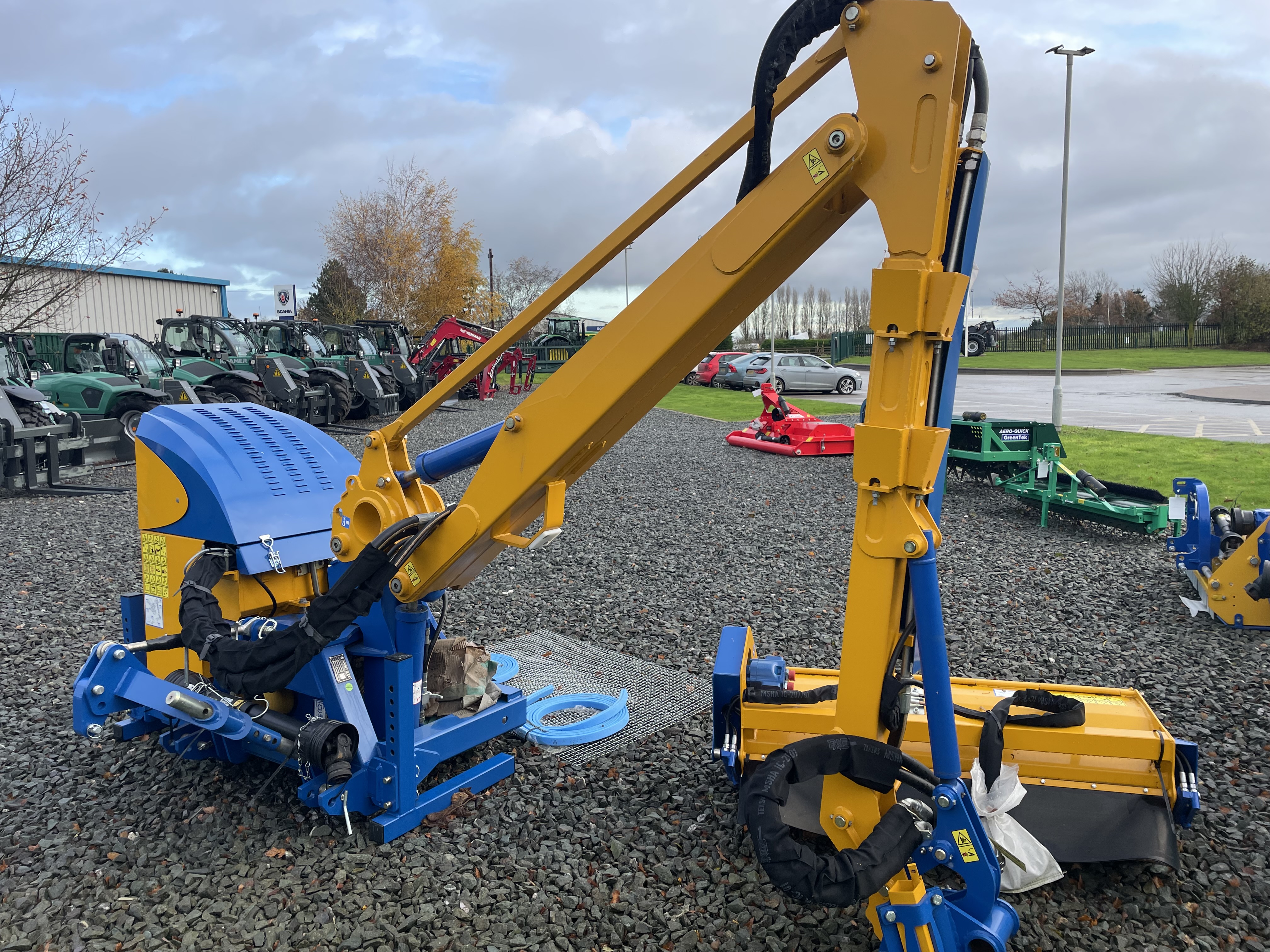Bomford Hawk 6.5m