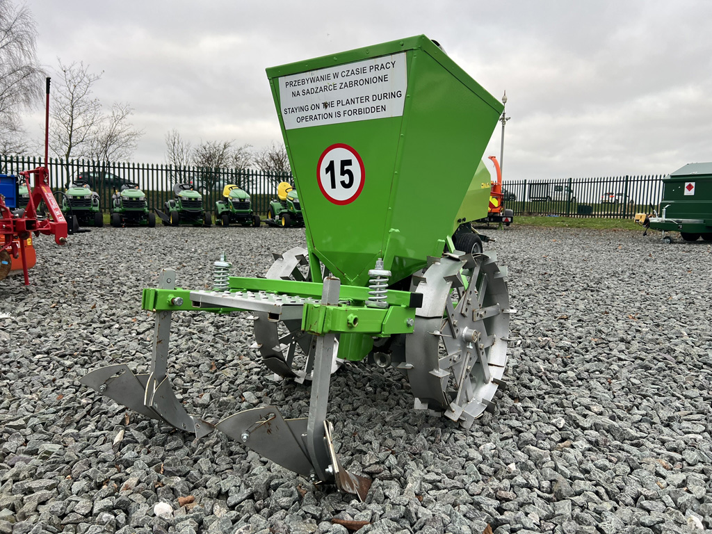 Miscellaneous Bomet Gemini